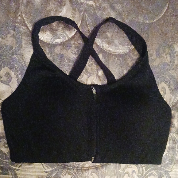 Avia Black Zip-Front Sports Bra L NWOT - Picture 1 of 4